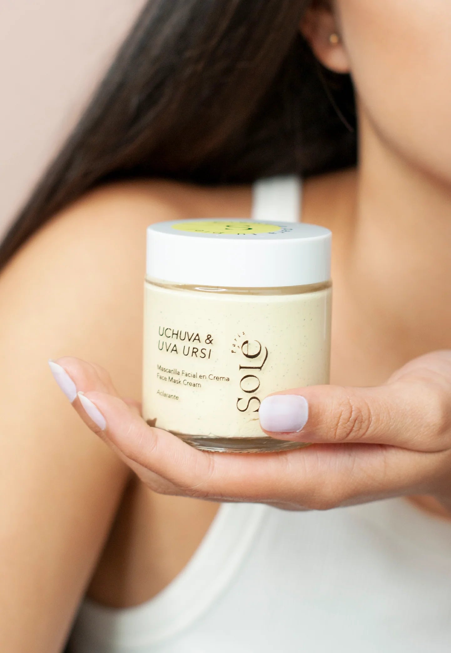 MASCARILLA ACLARANTE DE UCHUVA & UVA URSI